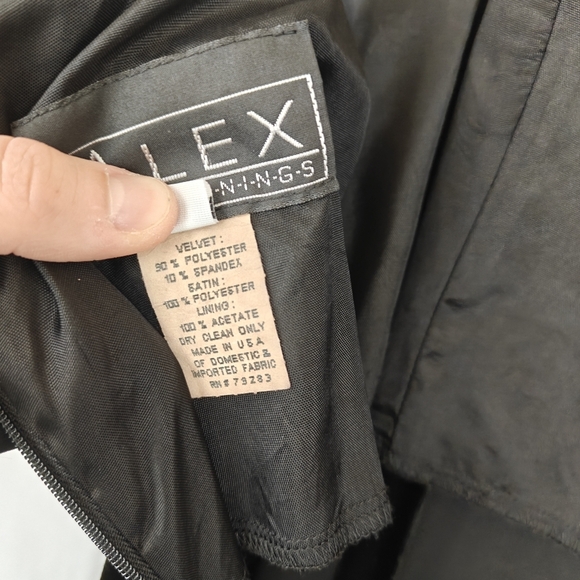 Alex Evenings Vintage Black Velvet Satin Flap Maxi Evening Gown Size 8 - Picture 11 of 11